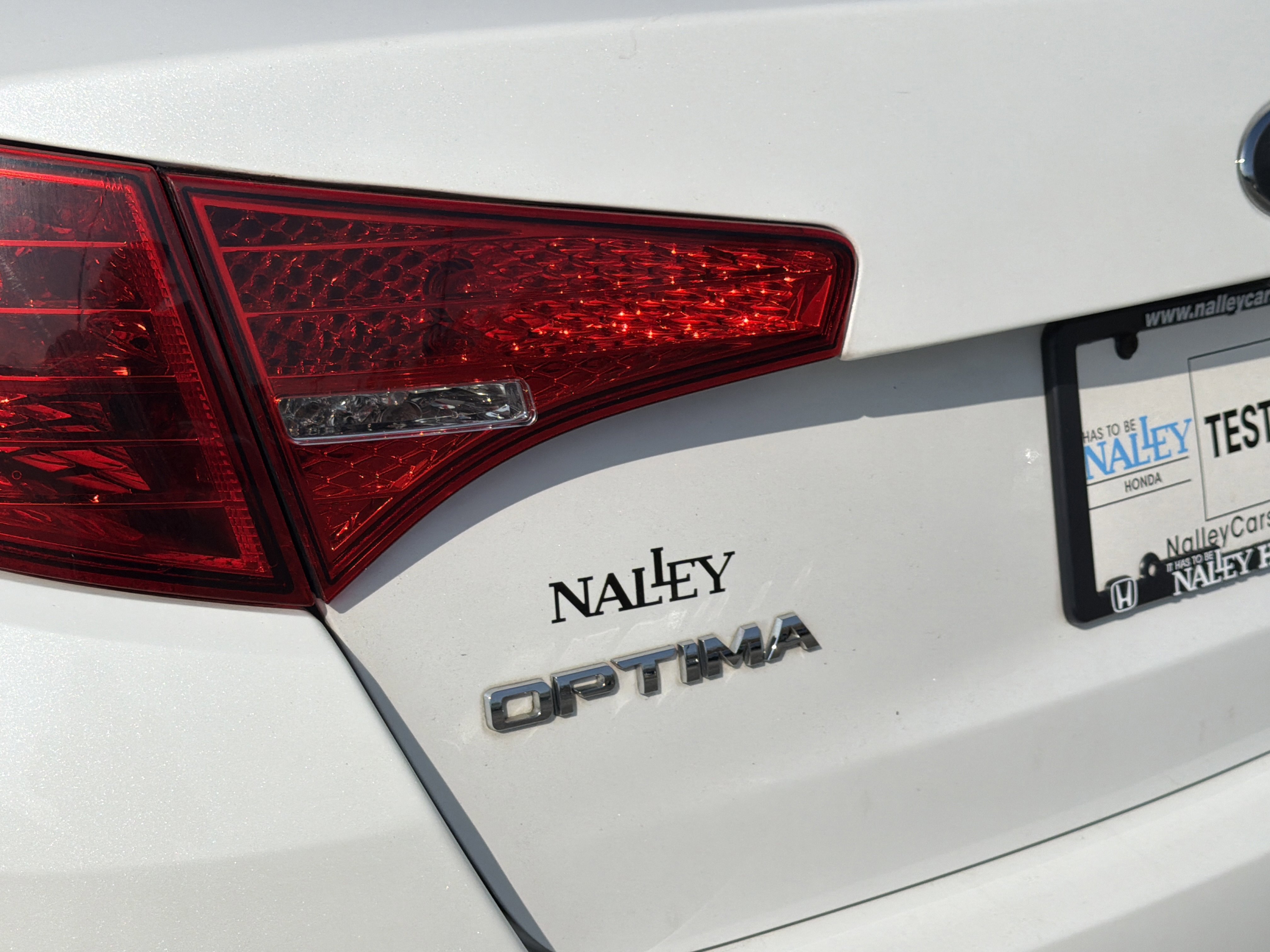 Used 2013 Kia Optima EX w/ Premium Pkg image 9