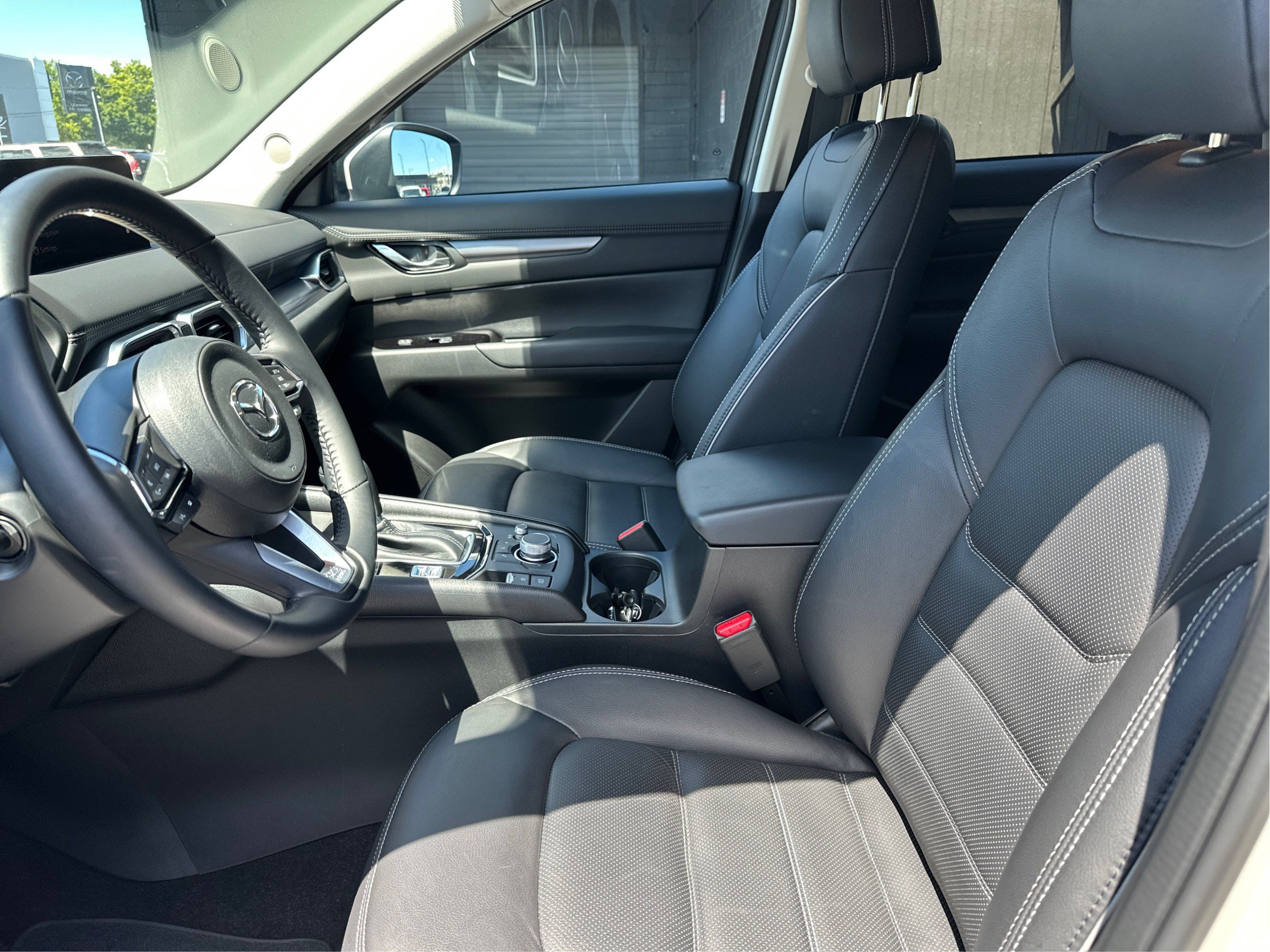 Certified 2025 MAZDA CX-5 AWD 2.5 S w/ Preferred Package image 9