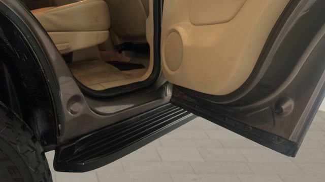 Used 2011 Chevrolet Tahoe LT image 7