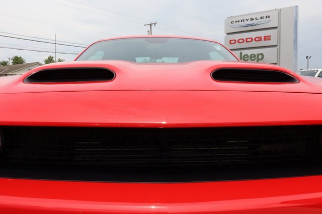 Used 2022 Dodge Challenger SRT Hellcat Redeye image 5