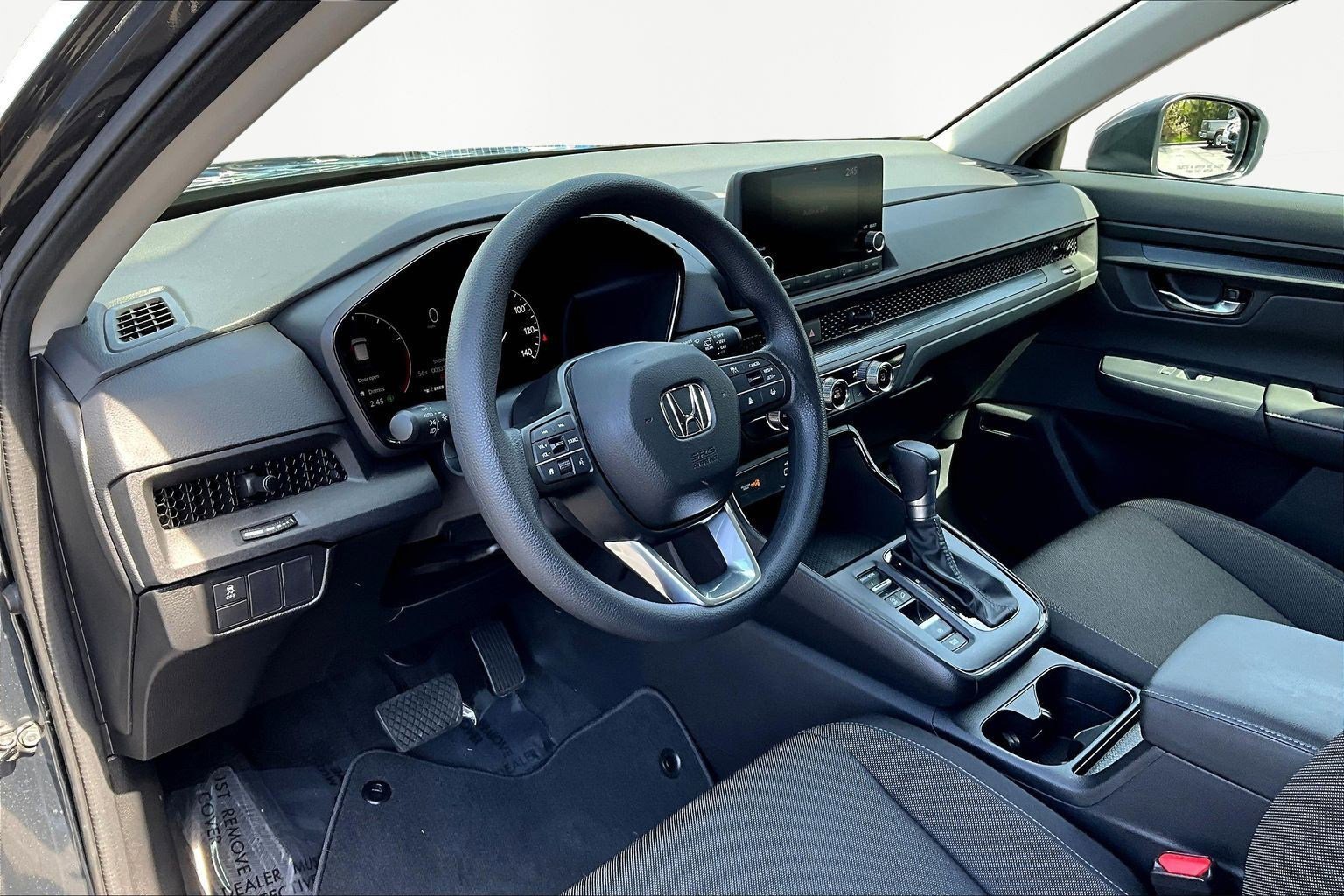Certified 2025 Honda CR-V LX image 17