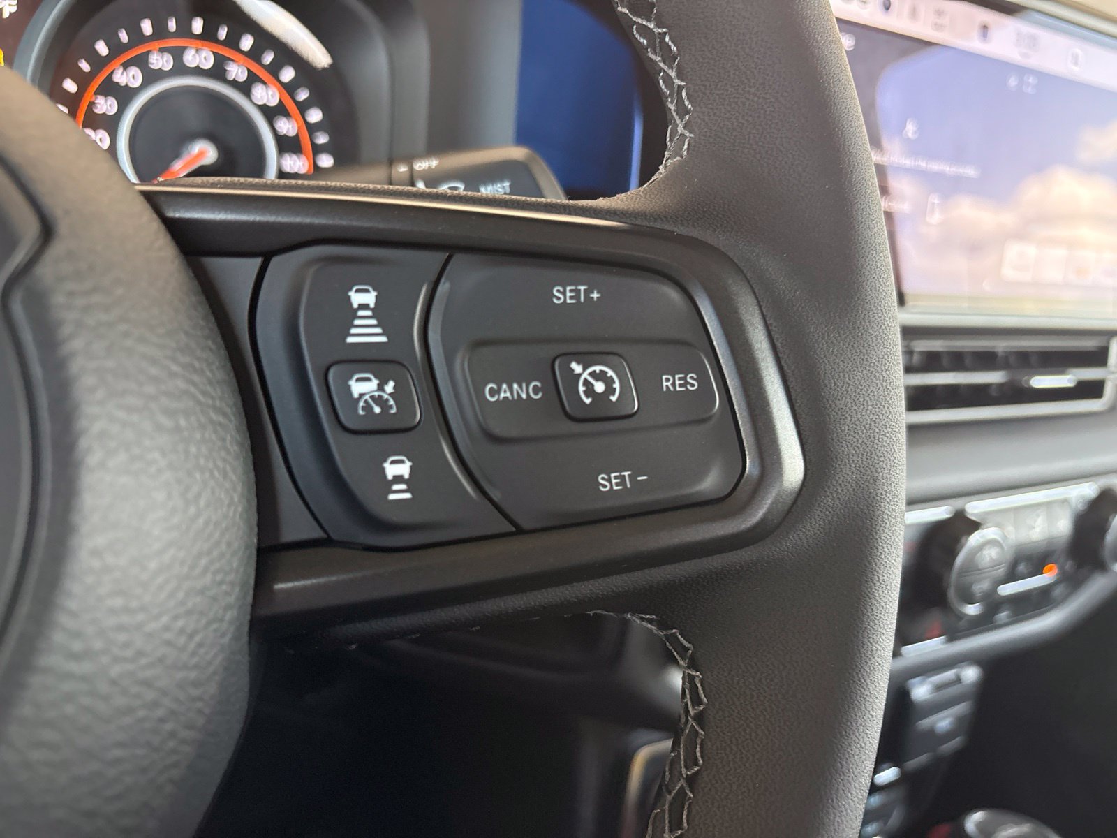 New 2026 Jeep Gladiator Sport AWD/4WD image 26