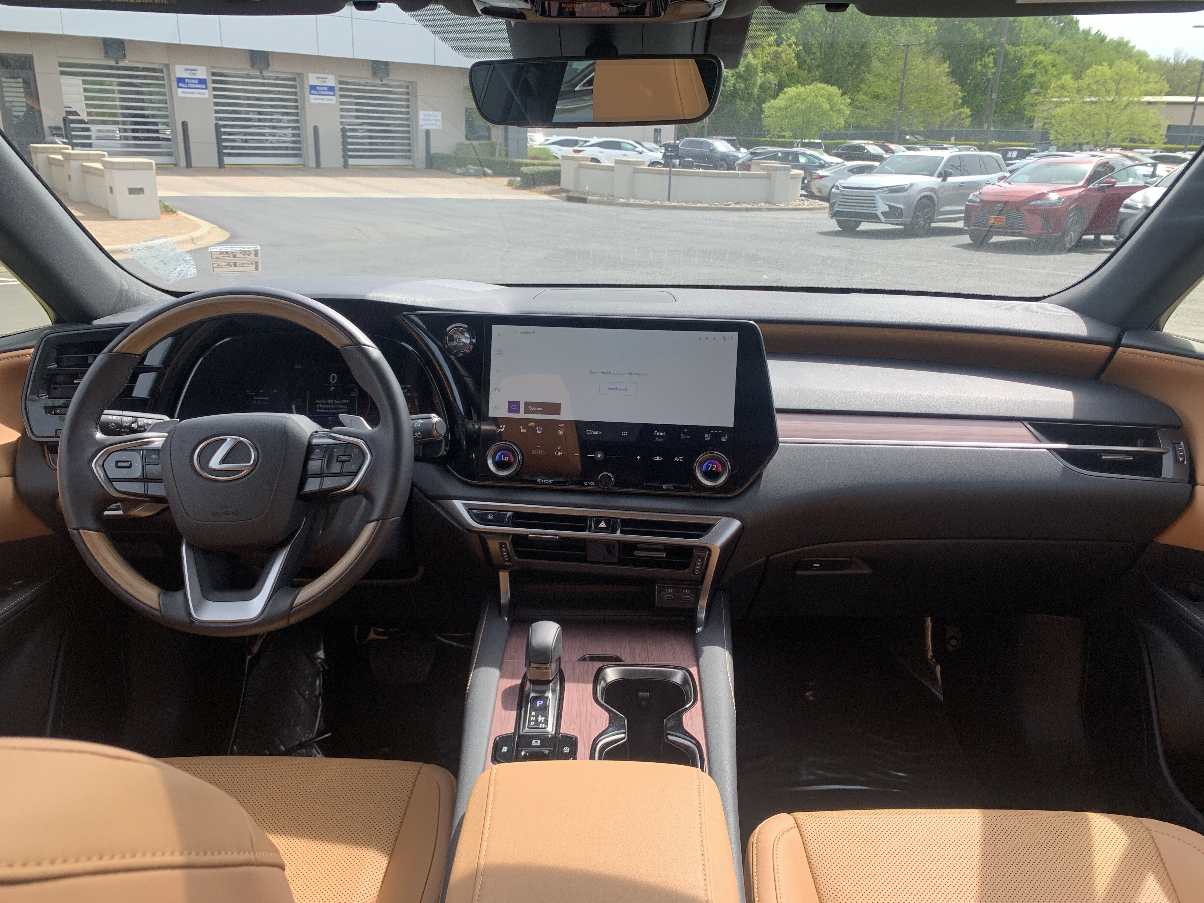 Certified 2025 Lexus RX 350 Premium w/ Accessory Package (Z1) image 30