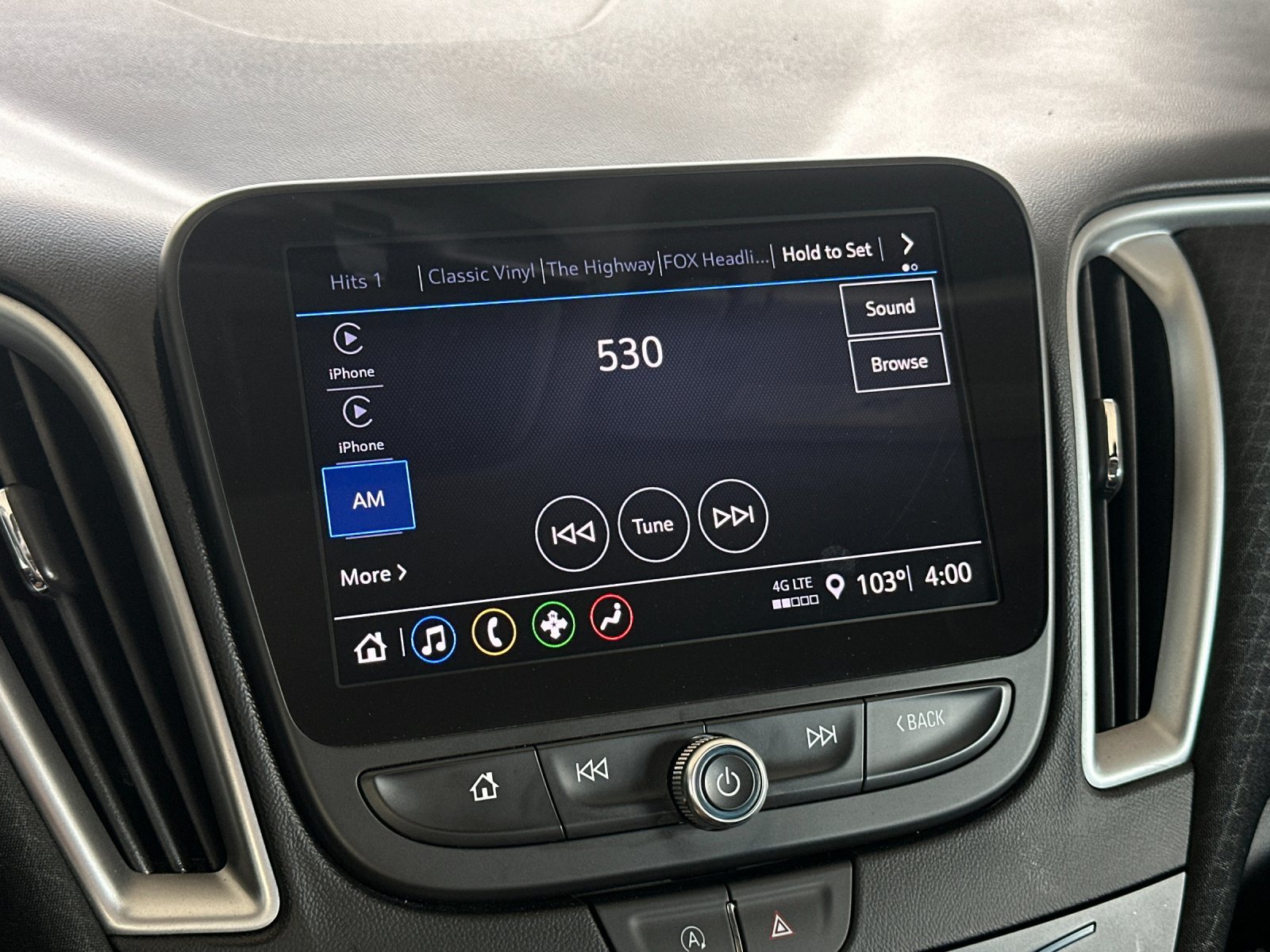 Used 2025 Chevrolet Malibu LT FWD image 15