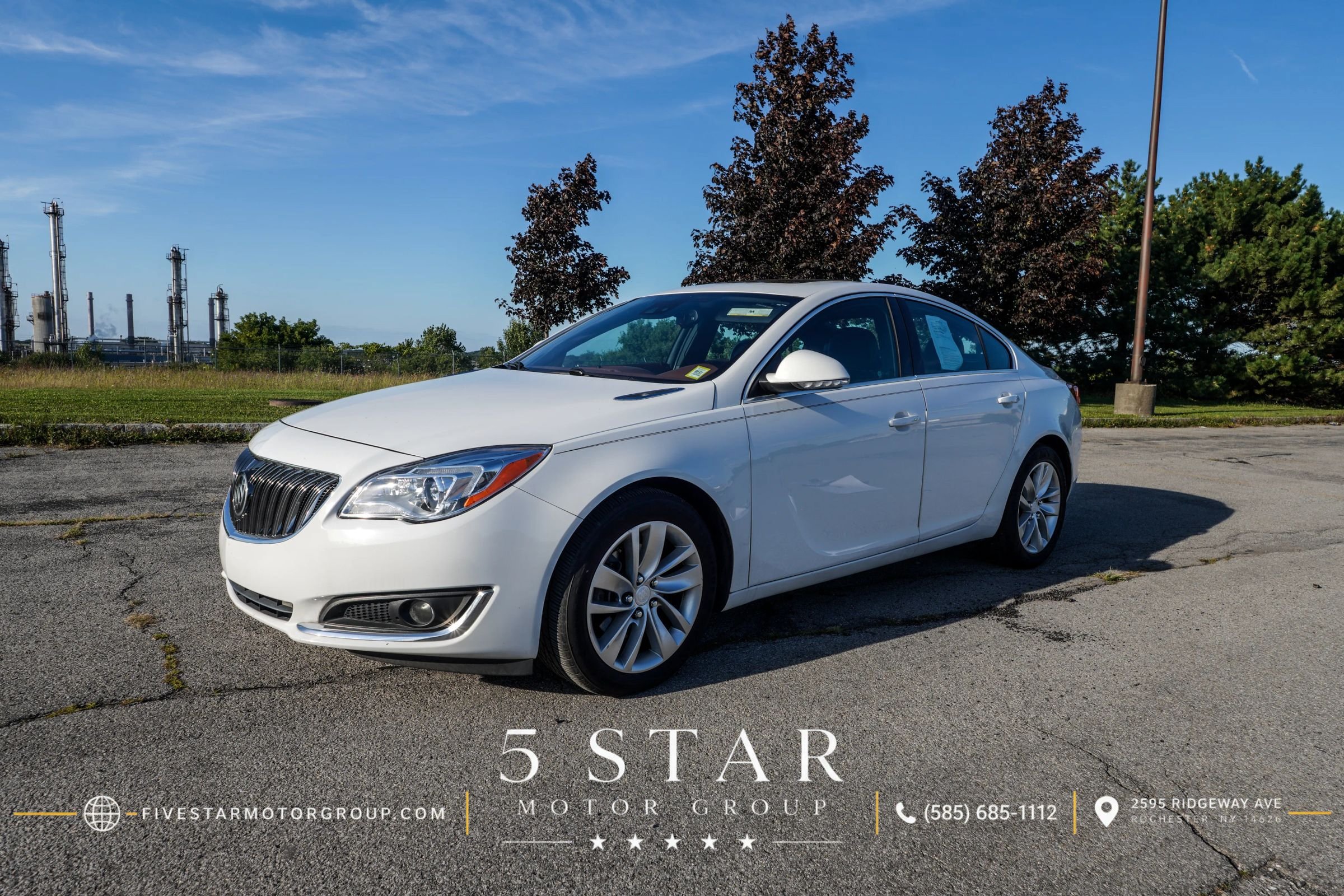 Used 2016 Buick Regal Premium w/ Driver Confidence Package #2