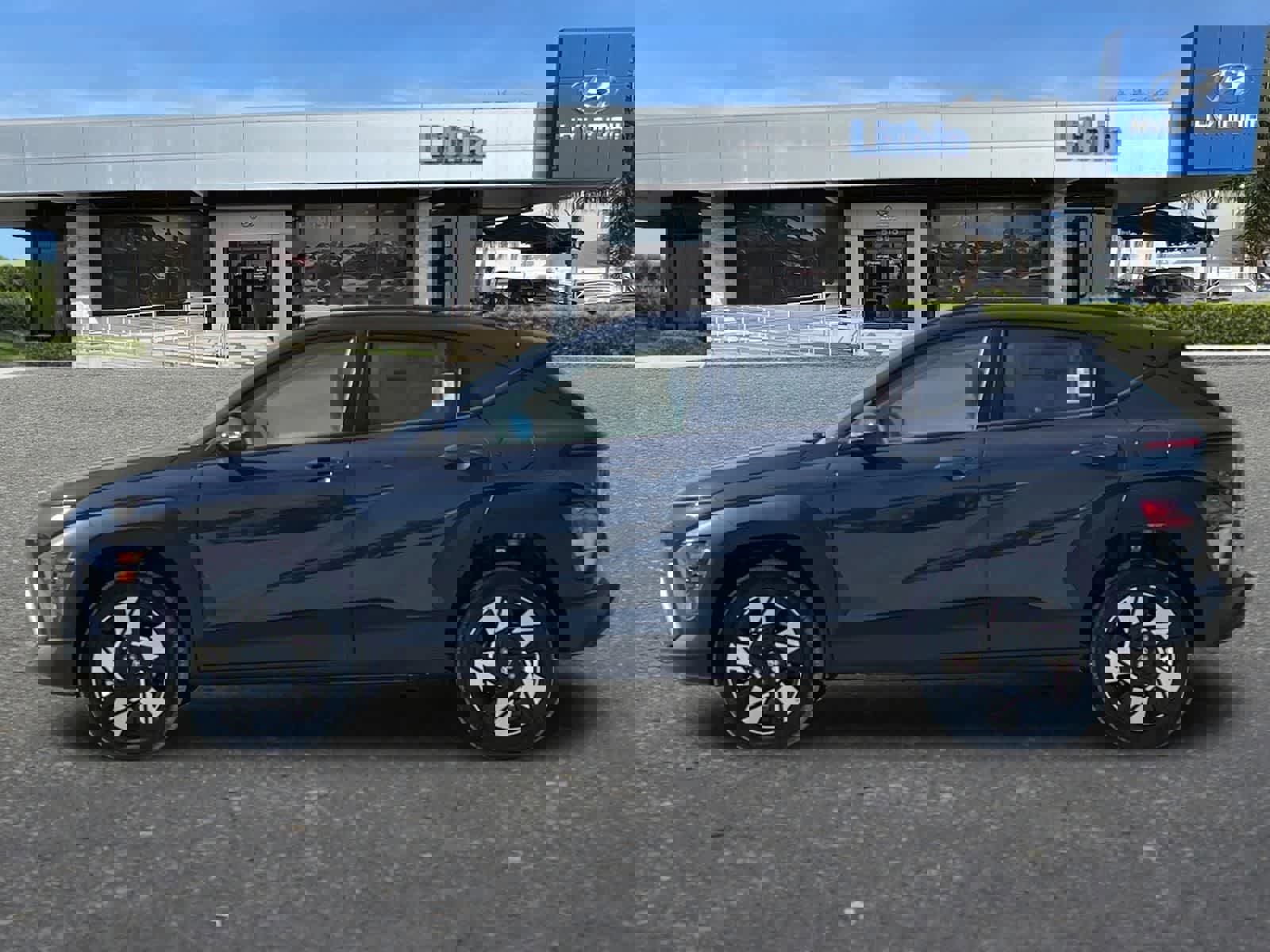 New 2025 Hyundai Kona SEL AWD/4WD image 5