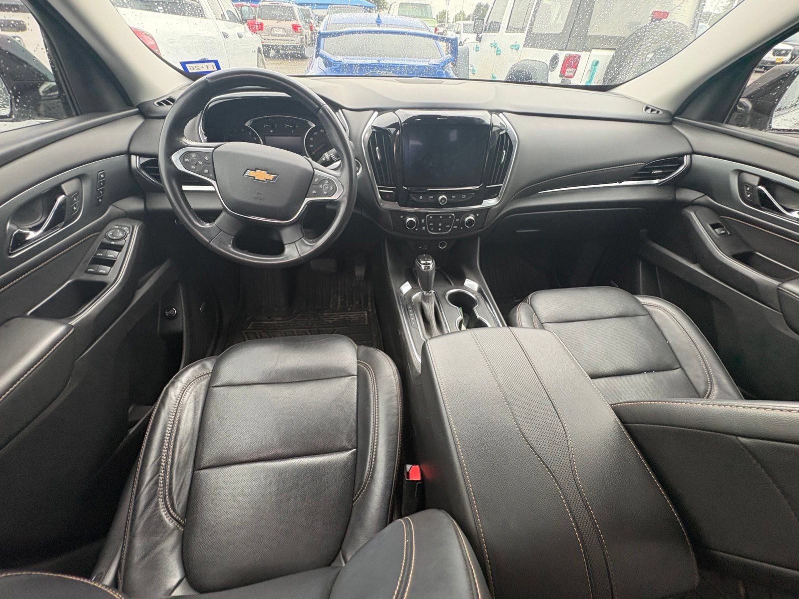 Used 2020 Chevrolet Traverse Premier w/ Redline Edition FWD image 5