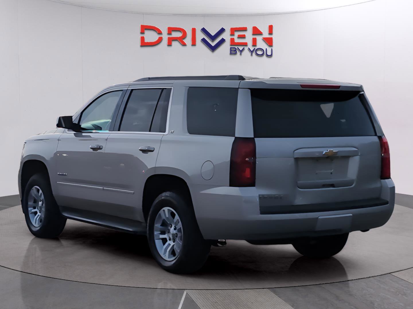 Used 2016 Chevrolet Tahoe LT RWD image 3