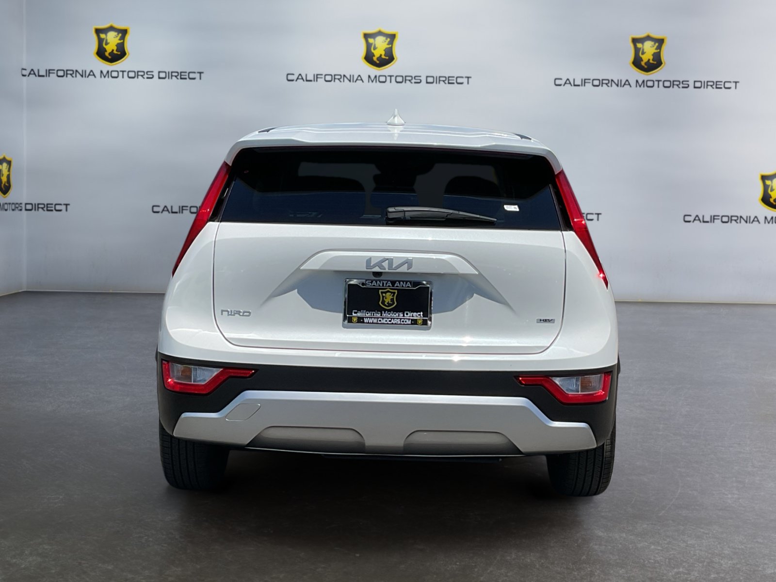 Used 2025 Kia Niro LX FWD image 6