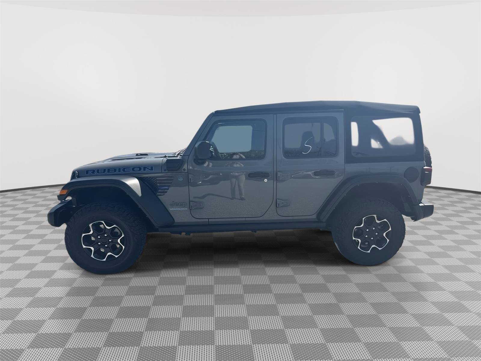 Used 2023 Jeep Wrangler Unlimited Rubicon 4xe w/ Cold Weather Group video 2