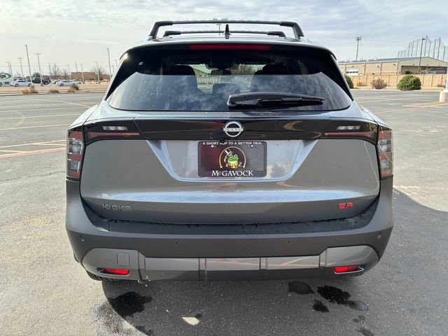 New 2026 Nissan Kicks SR image 5