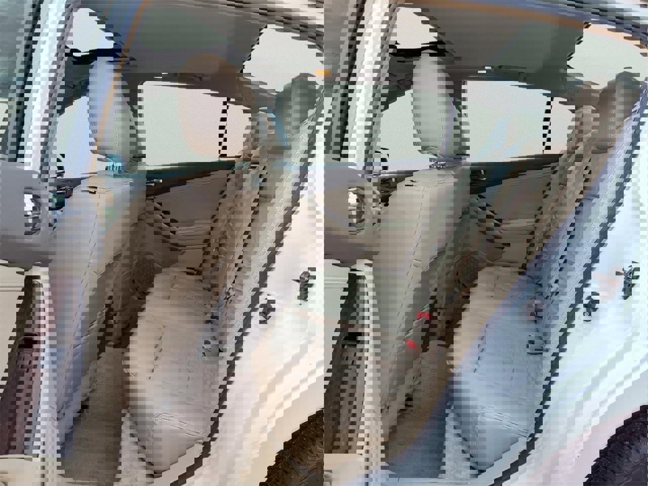 Used 2010 Nissan Altima 2.5 SL w/ SL Pkg image 10