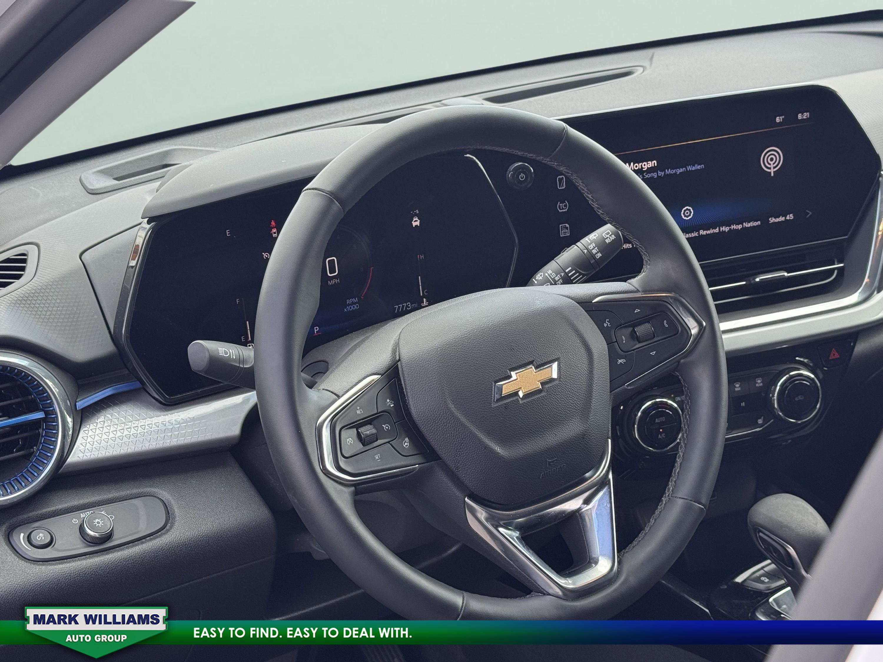 Used 2024 Chevrolet Trax LT w/ Driver Confidence Package image 14