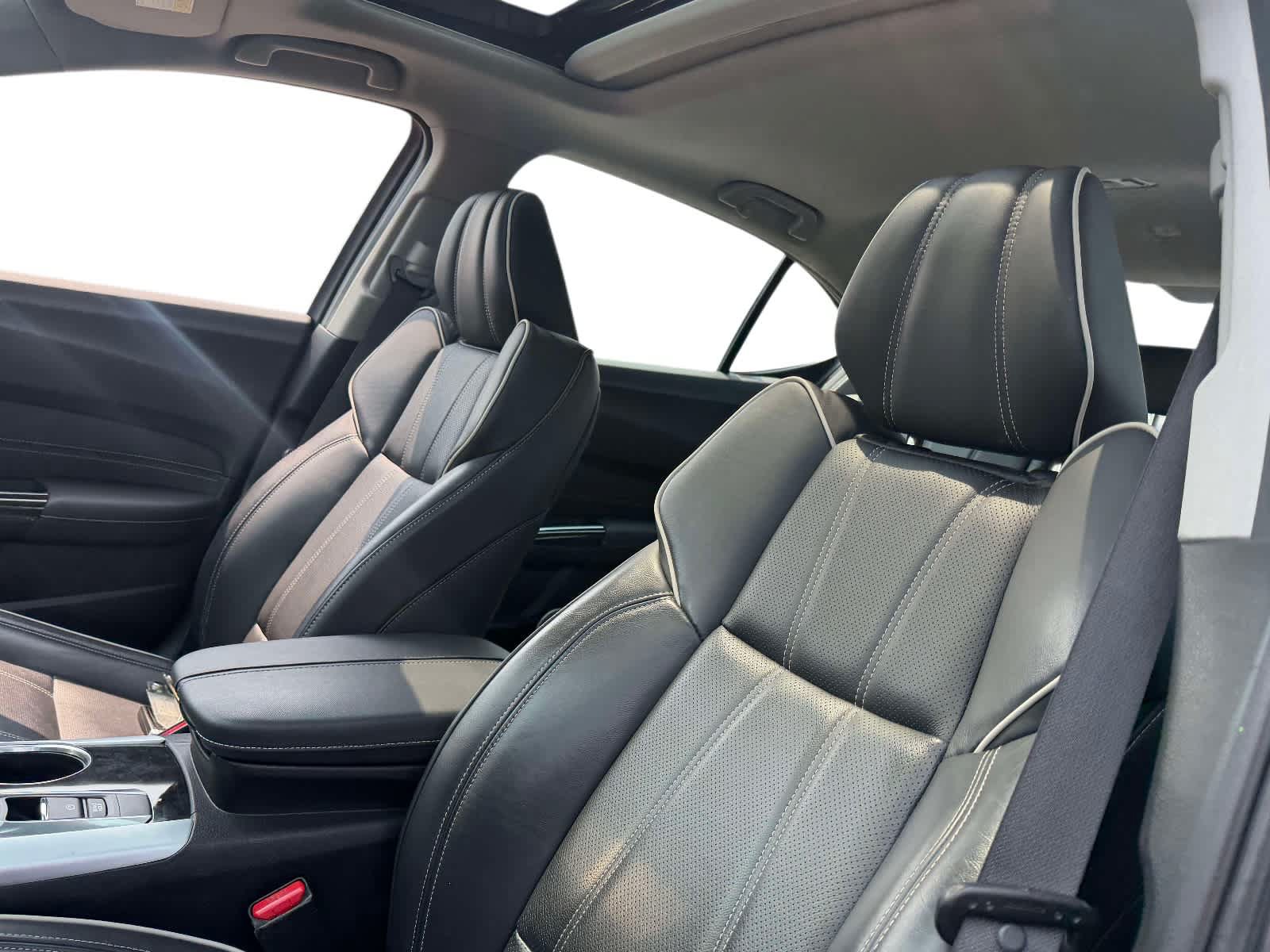 Used 2020 Acura TLX w/ Technology Package FWD image 11