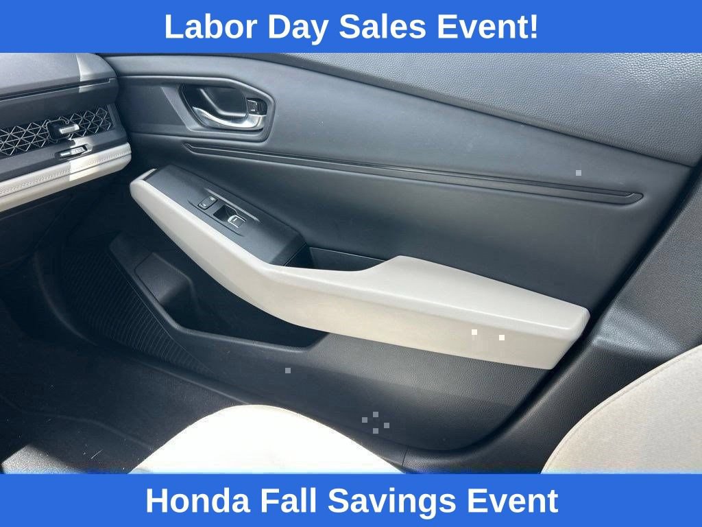 Used 2024 Honda Accord EX image 14