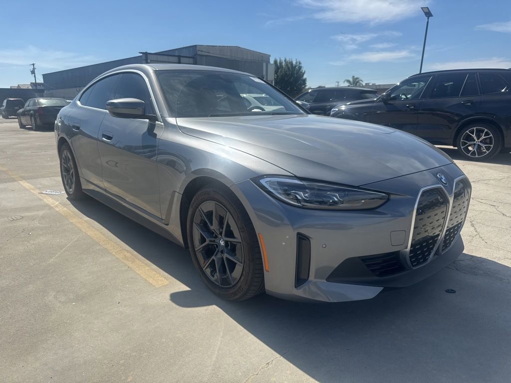 Used 2023 BMW i4 eDrive40 image 7