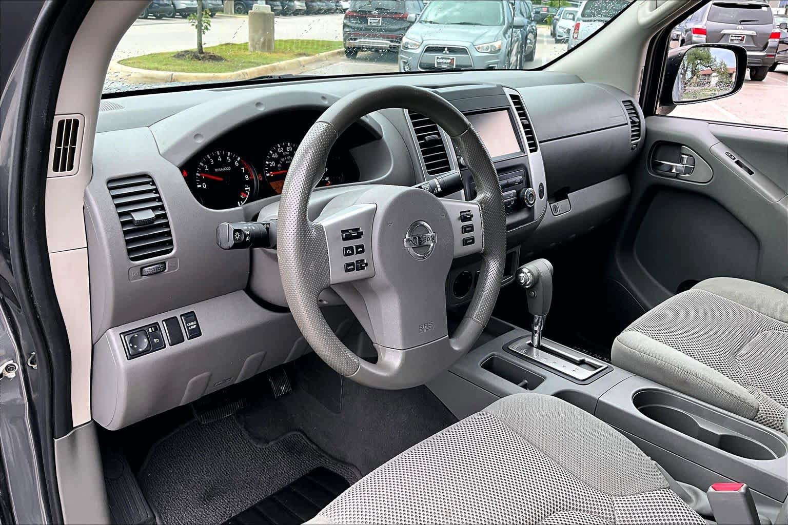 Used 2019 Nissan Frontier SV RWD image 18