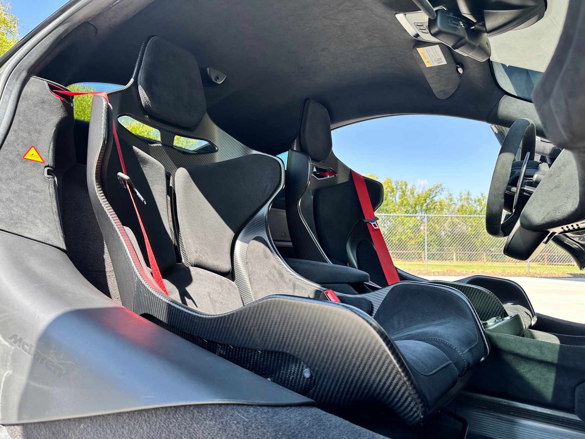 Used 2019 McLaren 600LT image 23