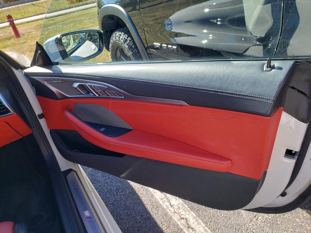 Used 2023 BMW 840i Convertible w/ M Sport Professional Package image 25