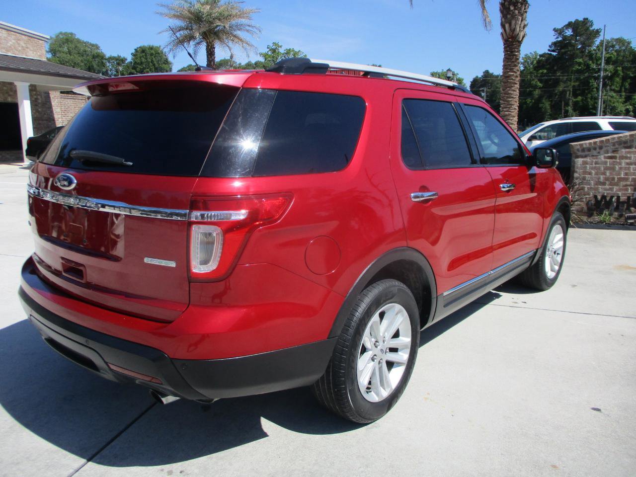 Used 2012 Ford Explorer XLT FWD image 26