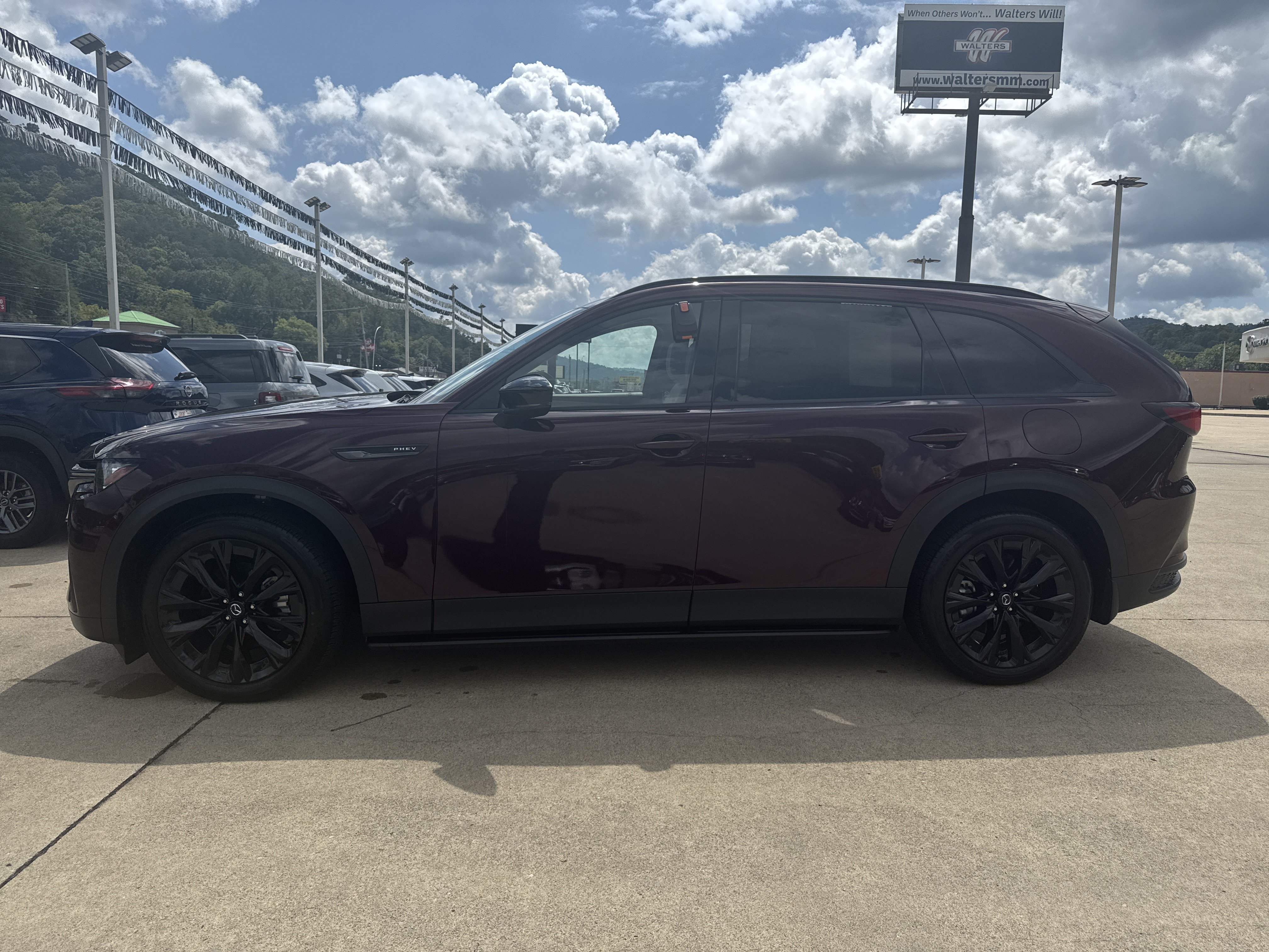 Used 2025 MAZDA CX-90 Plug-In Hybrid w/Premium Sport AWD/4WD image 4