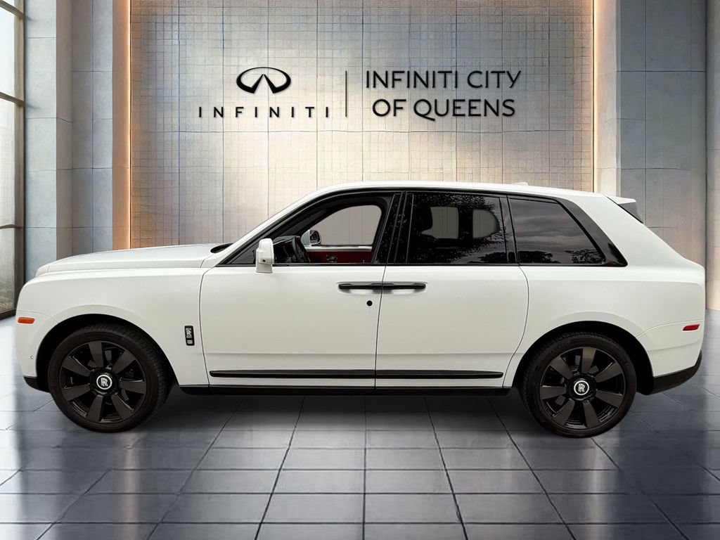 Used 2021 Rolls-Royce Cullinan AWD/4WD image 5
