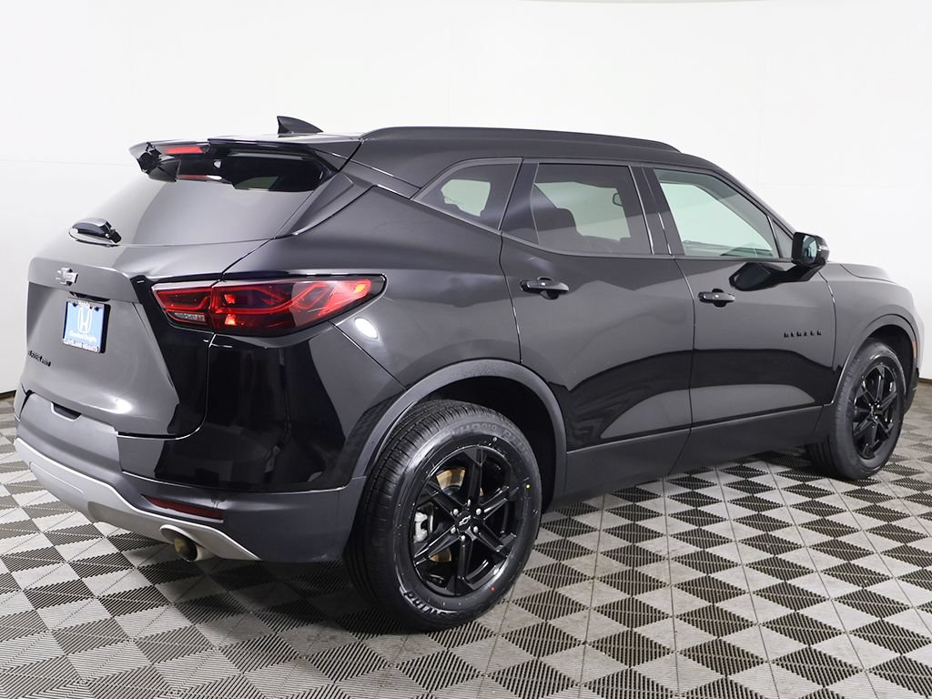 Used 2023 Chevrolet Blazer LT w/ Midnight/Sport Edition AWD/4WD image 10