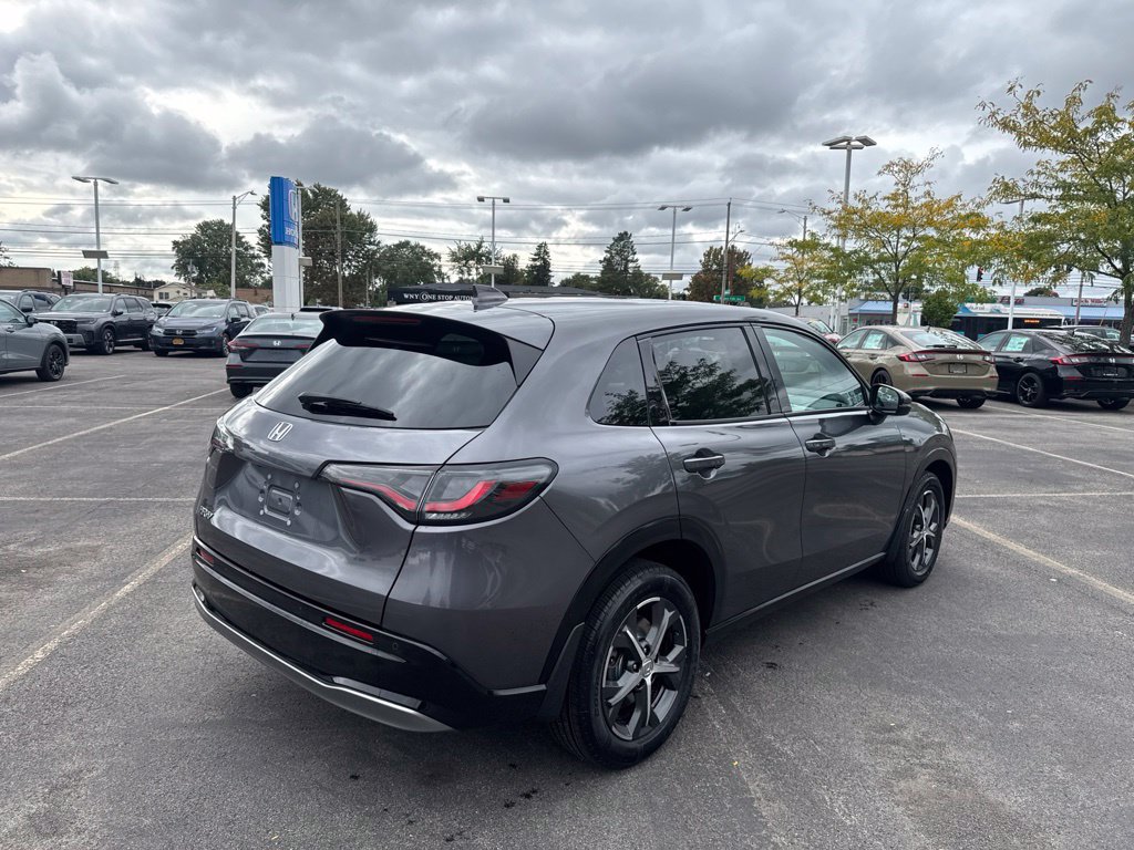 Certified 2024 Honda HR-V EX-L image 5