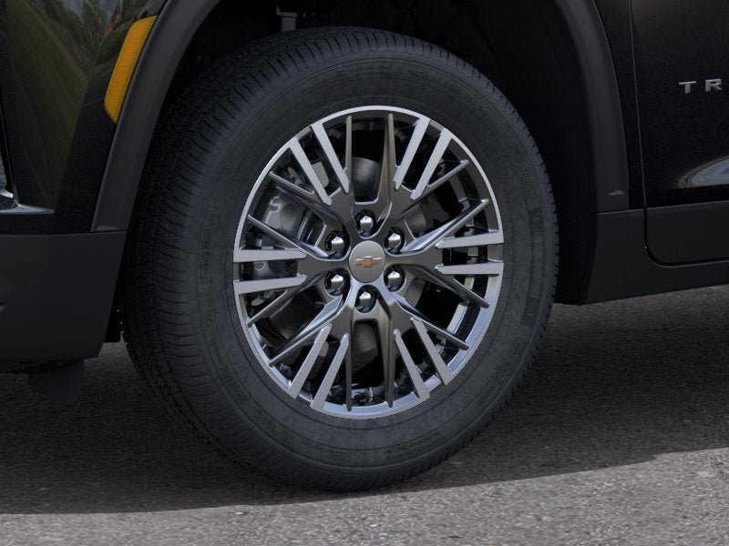New 2027 Chevrolet Traverse LT w/ Driver Confidence Package FWD image 9