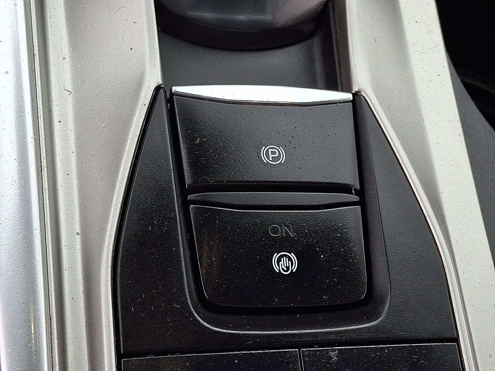 Certified 2021 Ford Explorer Platinum w/ Equipment Group 601A image 23