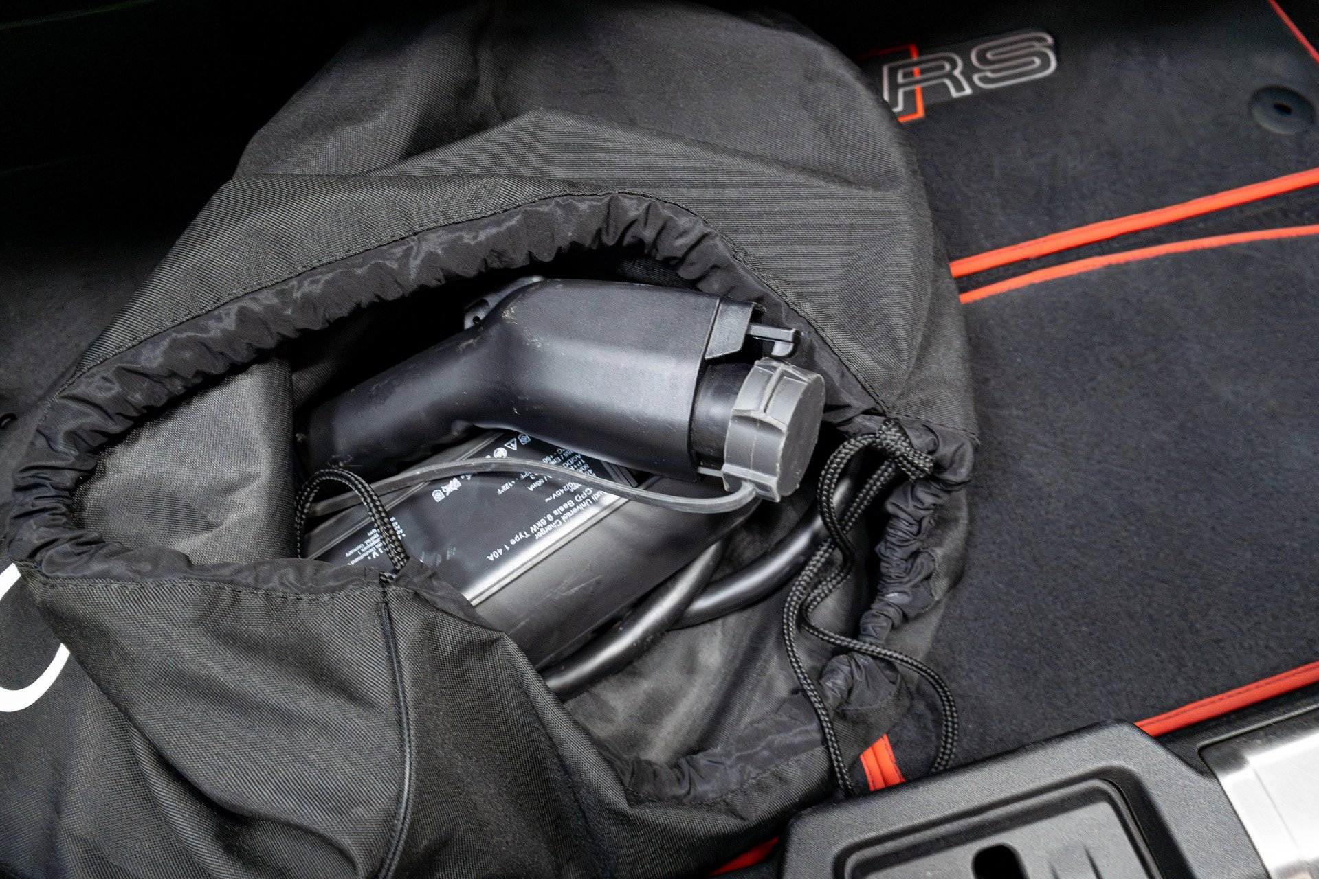 Used 2023 Audi RS e-tron GT image 44