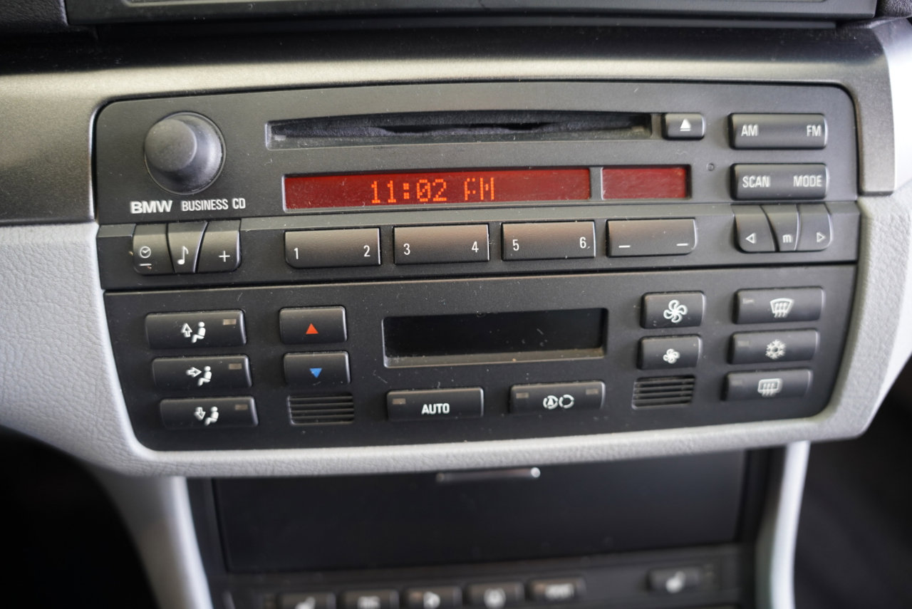 Used 2004 BMW M3 Coupe image 19