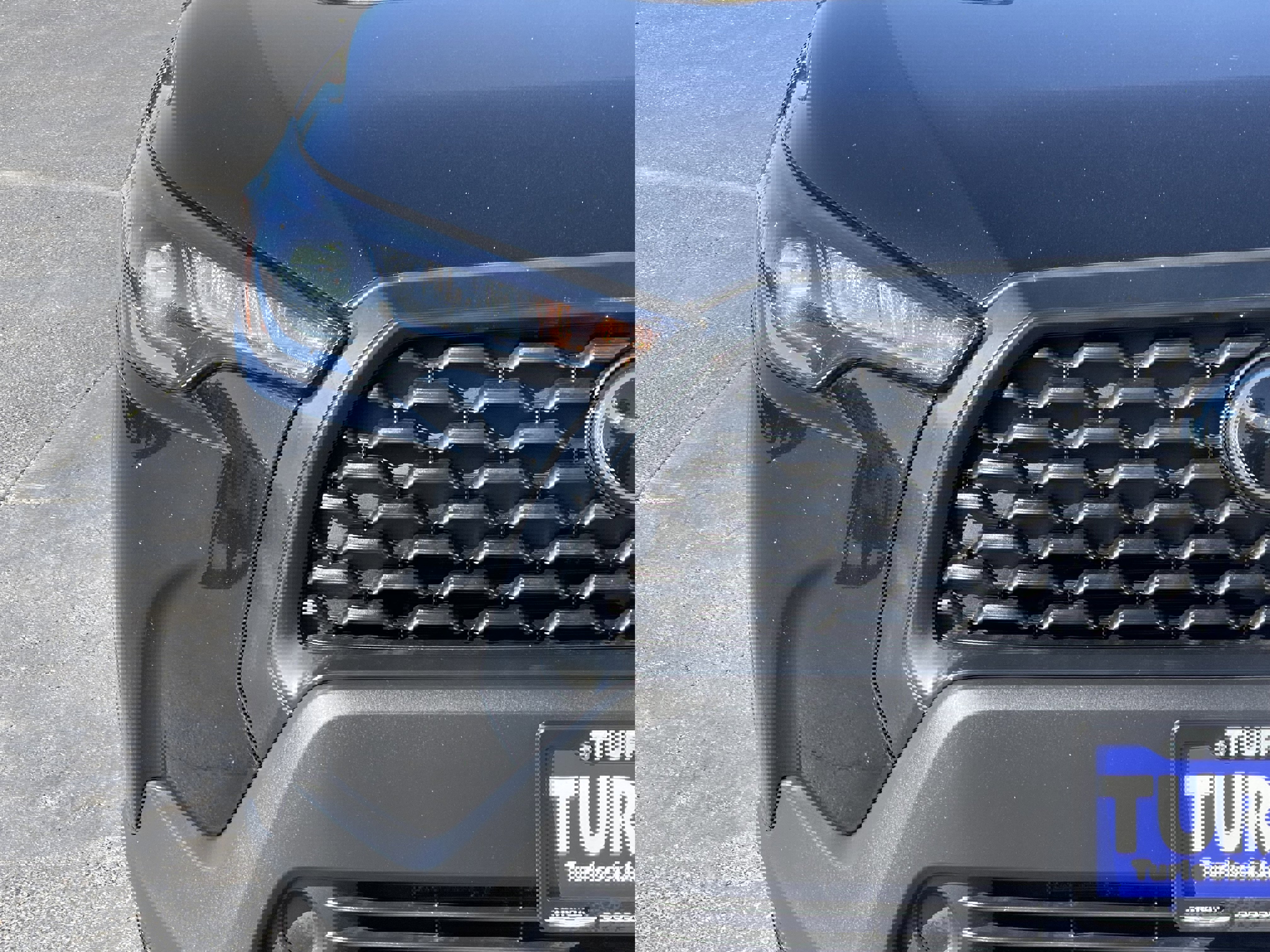 Used 2022 Toyota Corolla Cross LE image 5