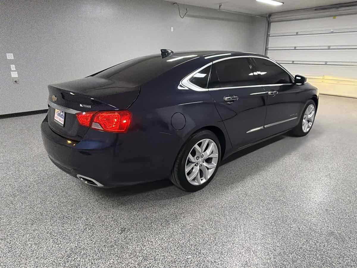 Used 2019 Chevrolet Impala Premier FWD image 3