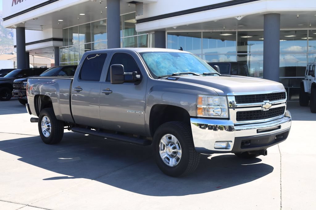 Used 2007 Chevrolet Silverado 2500 LTZ w/ Safety Package AWD/4WD image 8