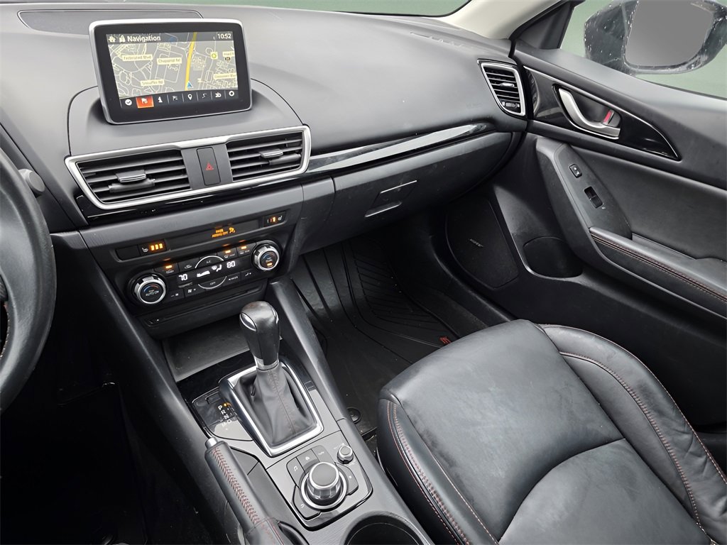 Used 2016 MAZDA MAZDA3 i Grand Touring image 29