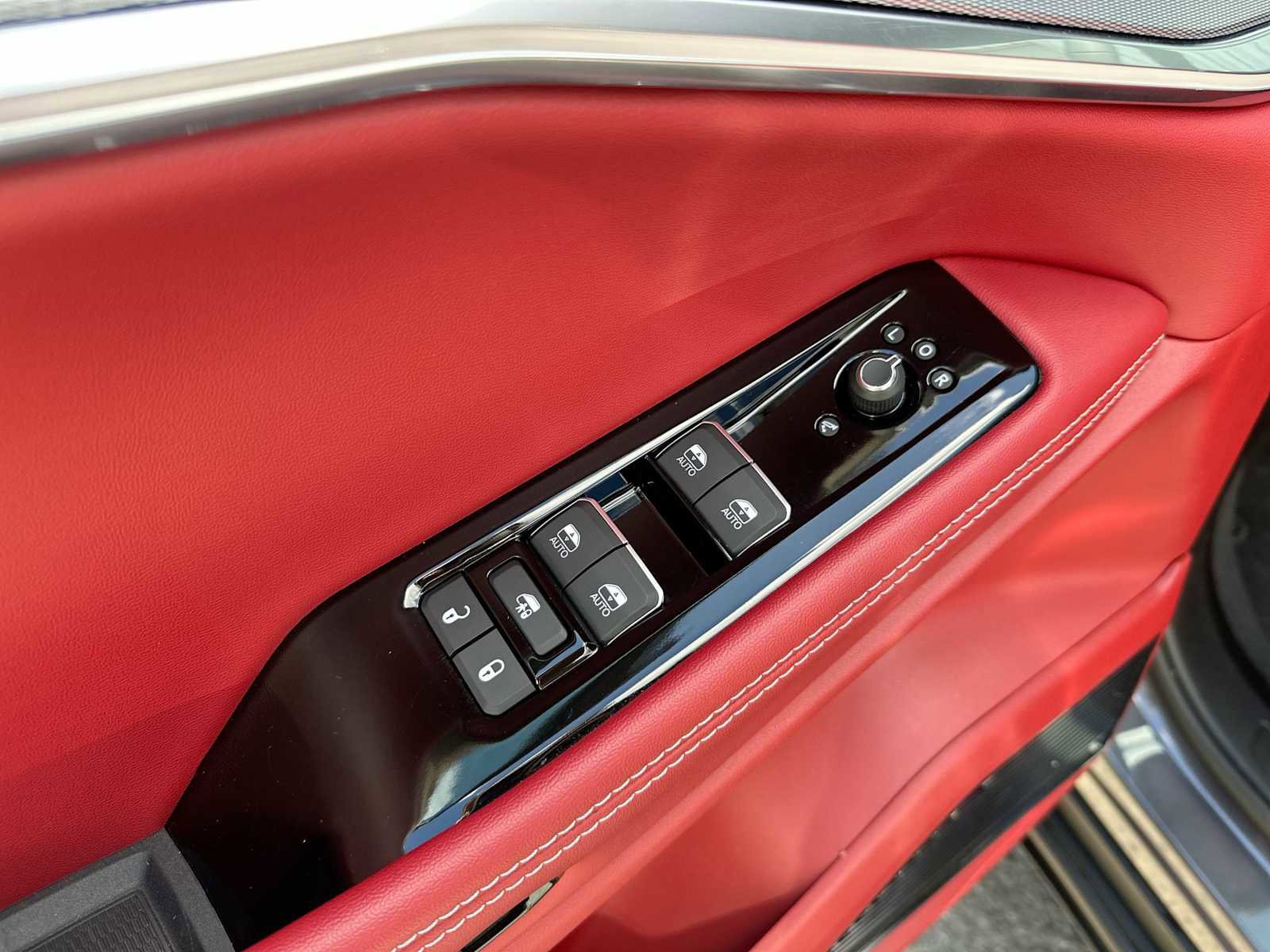 New 2024 Jeep Wagoneer Launch Edition image 15