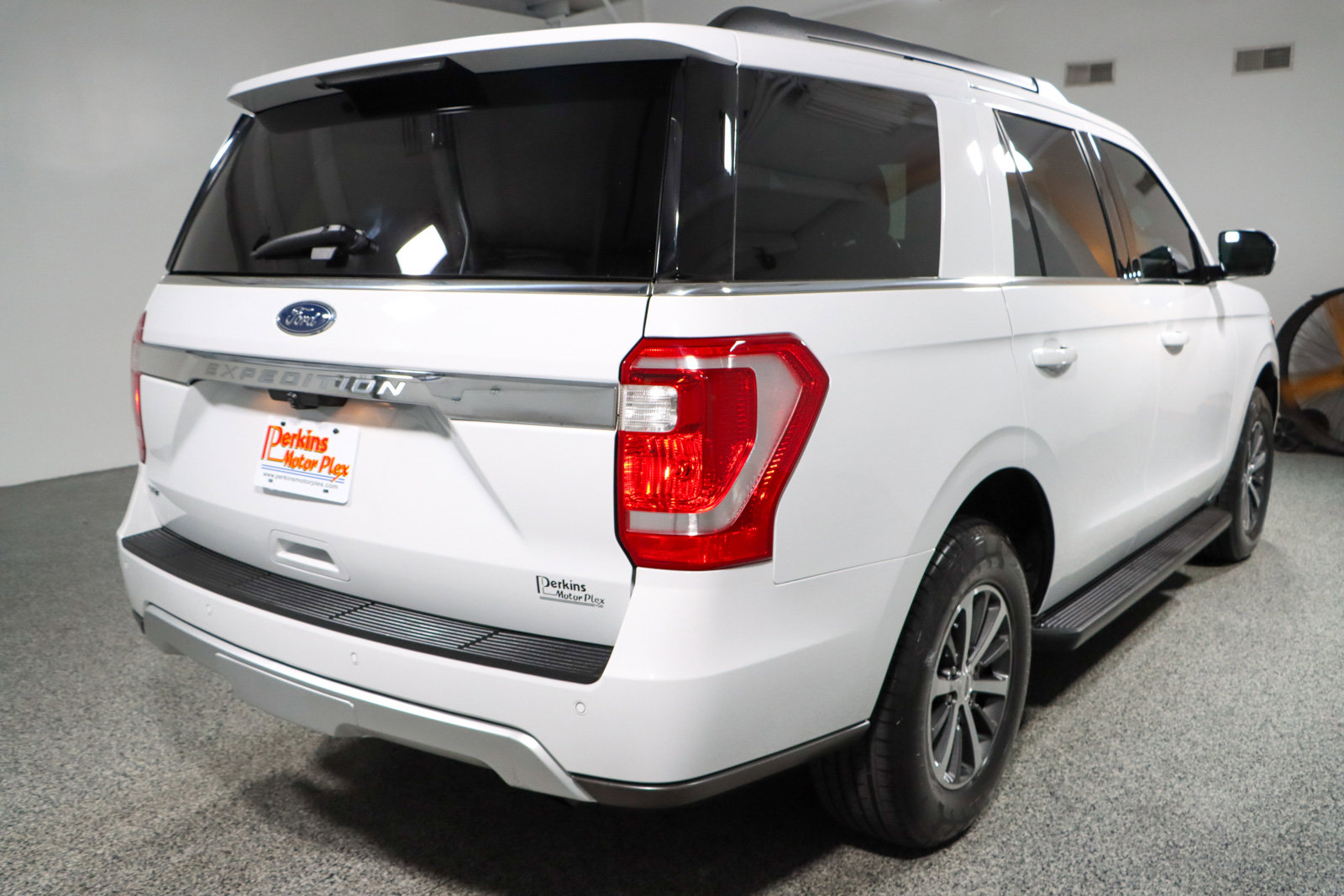 Used 2021 Ford Expedition XLT image 7