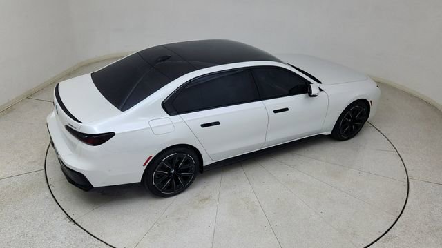 Used 2023 BMW i7 xDrive60 w/ Executive Package 2 image 83