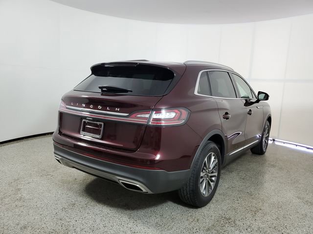 Used 2023 Lincoln Nautilus FWD w/ Premium Package image 5