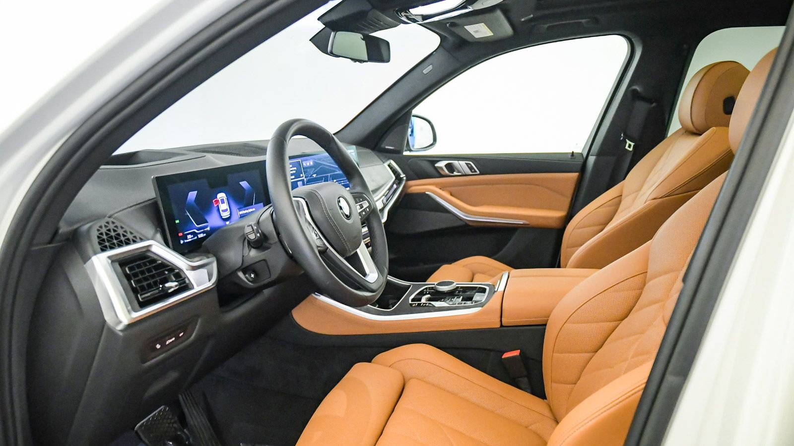 Certified 2024 BMW X5 xDrive40i w/ Premium Package AWD/4WD image 17