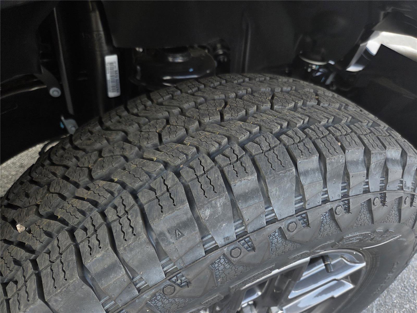 New 2026 Jeep Wrangler Sport S image 32