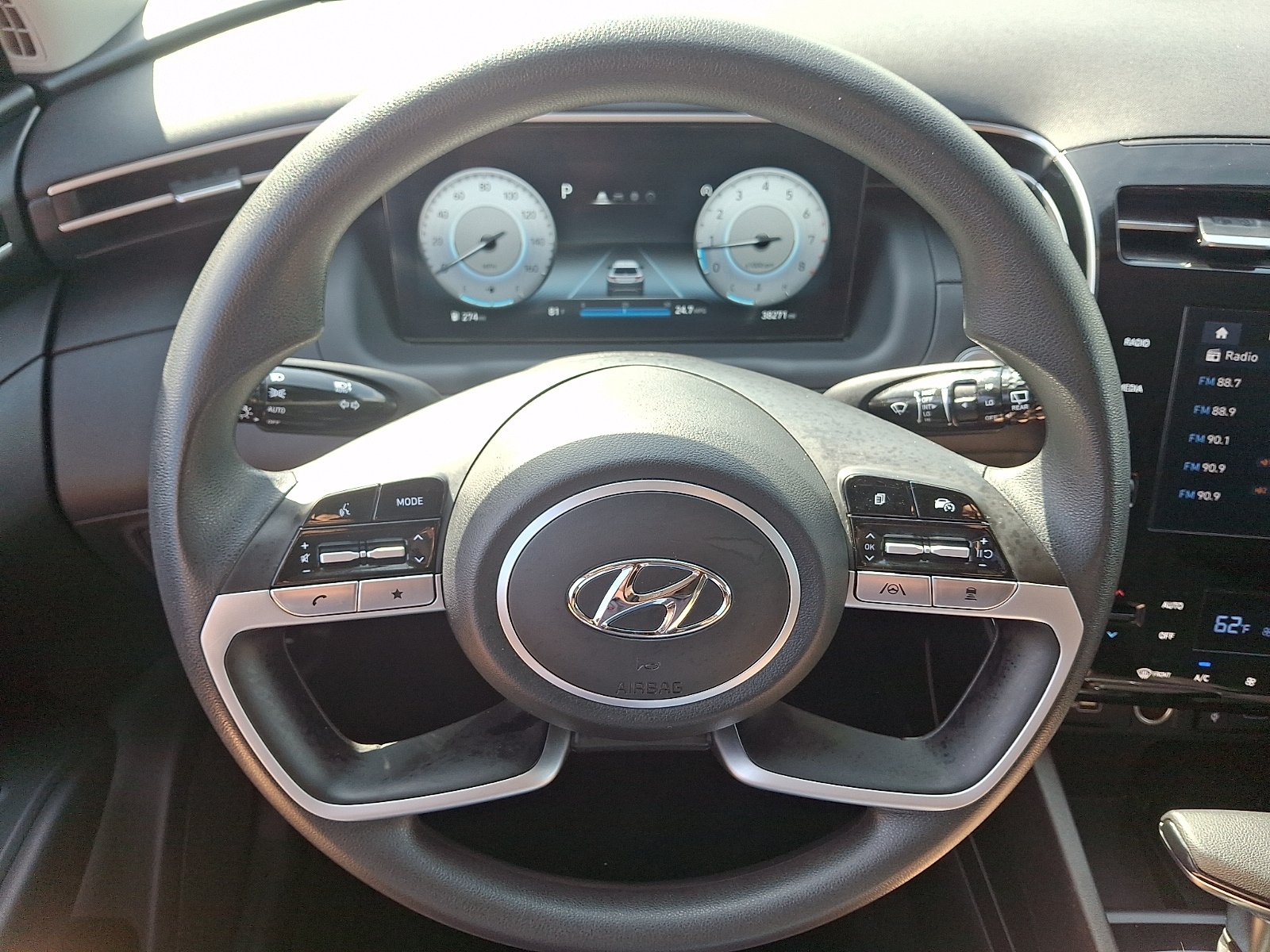 Certified 2024 Hyundai Tucson SEL AWD/4WD image 19