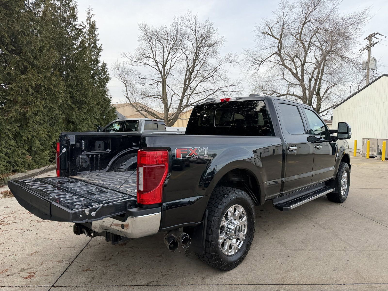 Used 2021 Ford F250 Lariat w/ Lariat Ultimate Package image 32