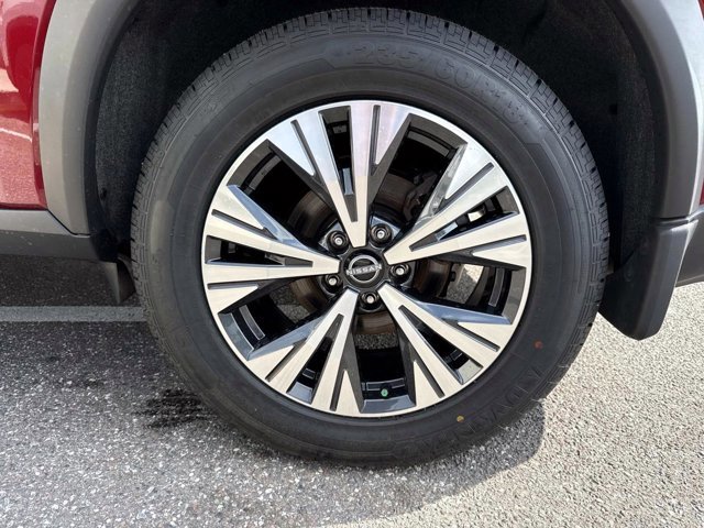 Used 2023 Nissan Rogue SV FWD image 10