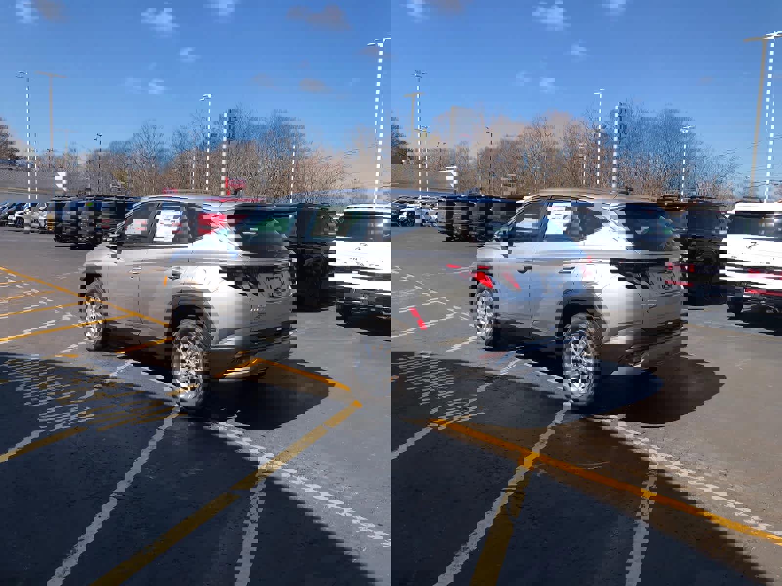 New 2026 Hyundai Tucson SE image 3