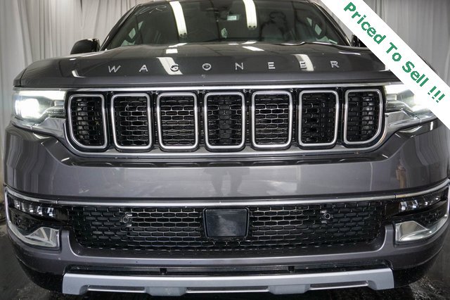 Used 2023 Jeep Wagoneer Series II image 3