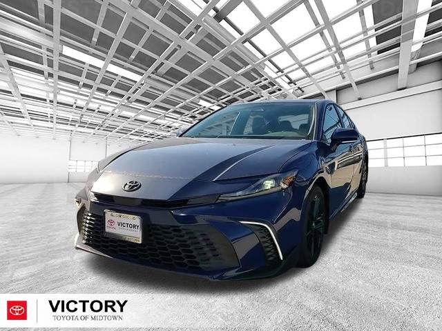 Used 2026 Toyota Camry SE image 8