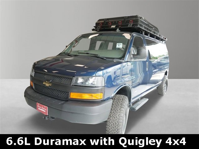 Used 2016 Chevrolet Express 3500 LT w/ LT Preferred Equipment Group image 4