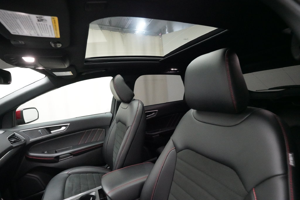 Certified 2022 Ford Edge ST-Line AWD/4WD image 33